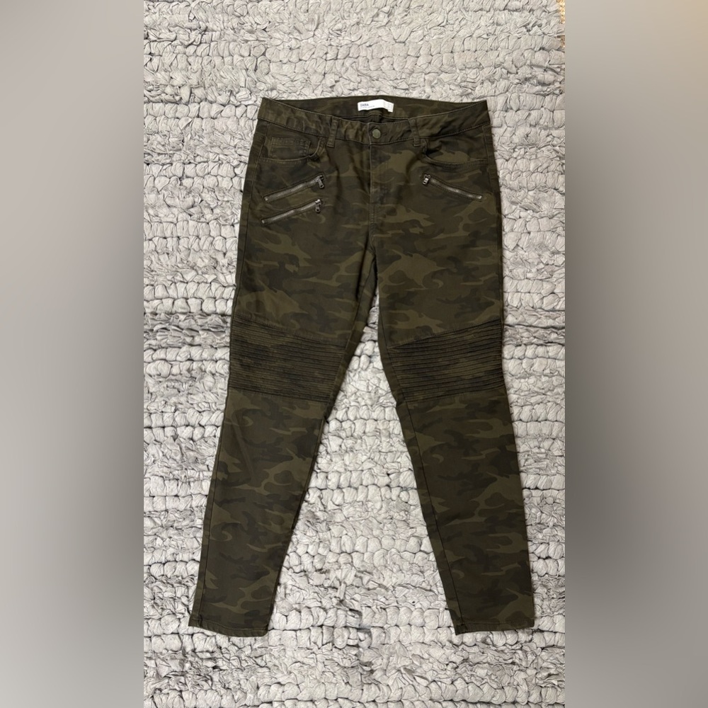 Zara Denim Camouflage Utility Skinny Pants